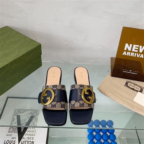 gucci matelasse canvas slides